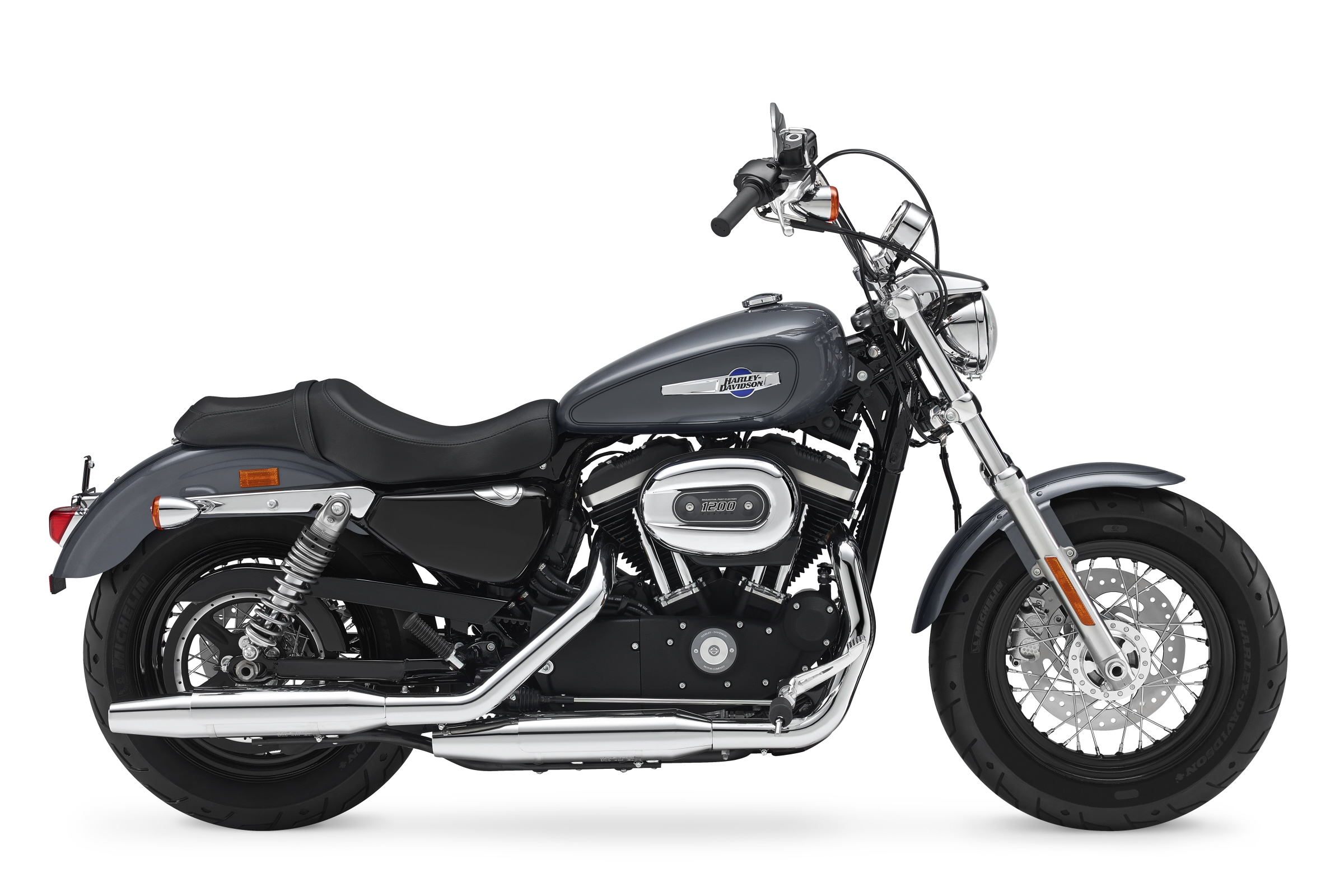 Customs limited. Харлей спортстер 1200. Харлей Дэвидсон Sportster. Harley Davidson Sportster Iron 1200. Харлей Дэвидсон спортстер 1200 кастом.