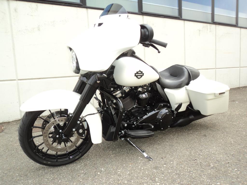 Moto | TOURING