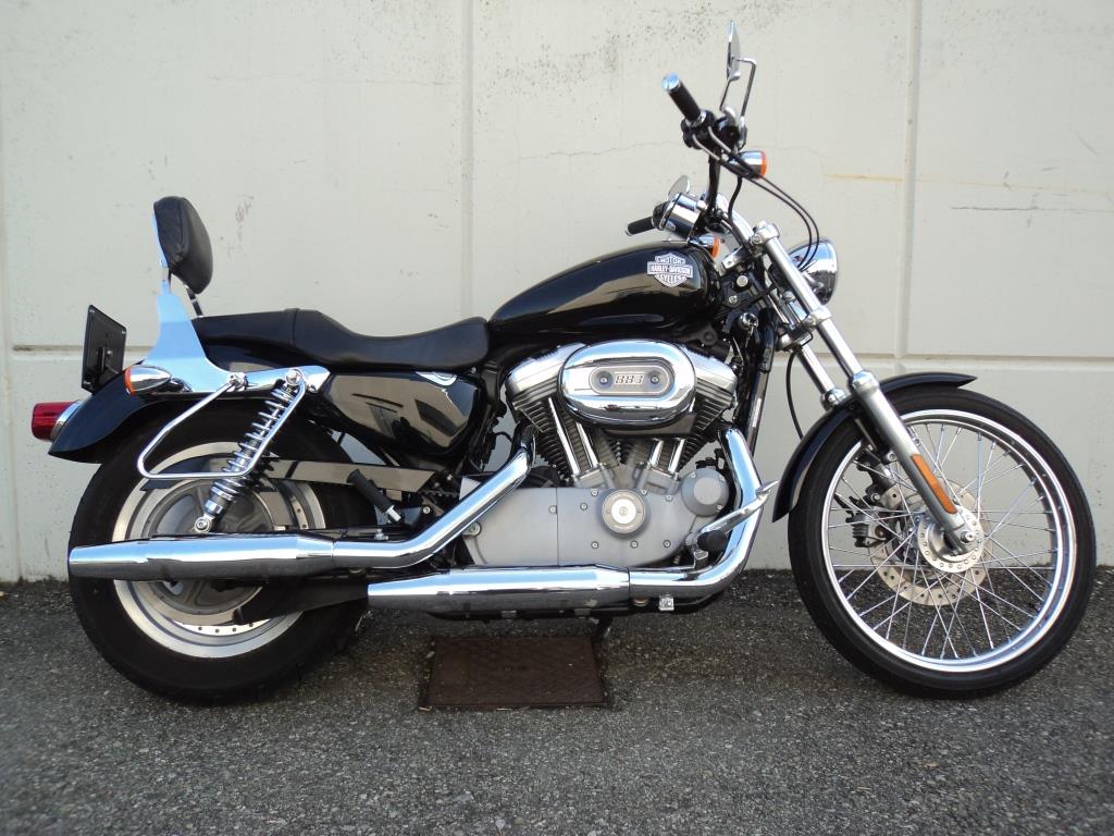 Harley Davidson XL 883C 