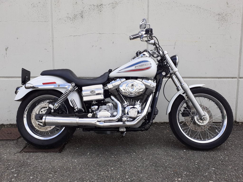 Harley Davidson Dyna Super Glide 