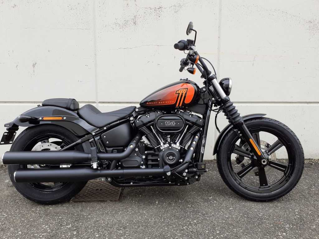 Harley Davidson Street Bob® vivid black