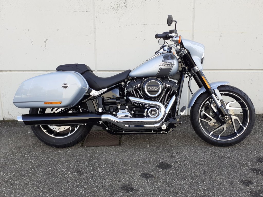 Harley Davidson Sport Glide atlas silver