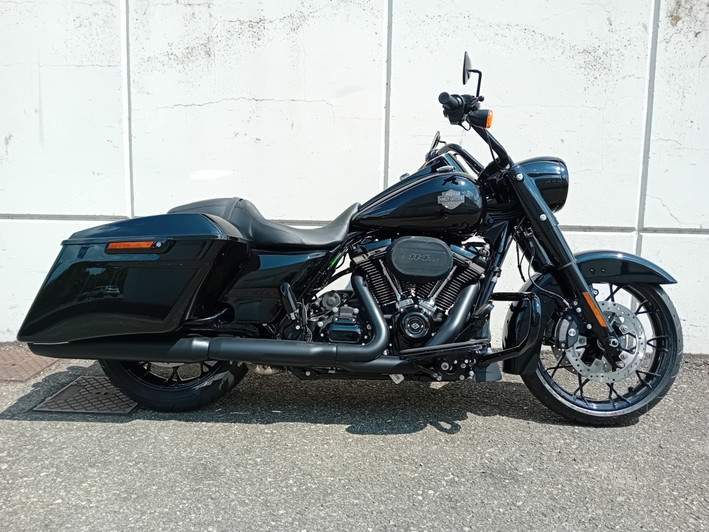 Harley Davidson road king special 