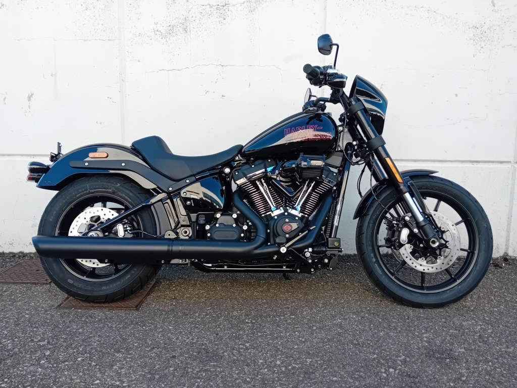 Harley Davidson Low Rider® S vivid black