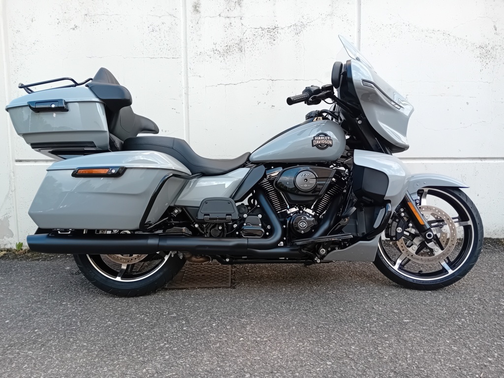 Harley Davidson STREET GLIDE ULTRA  