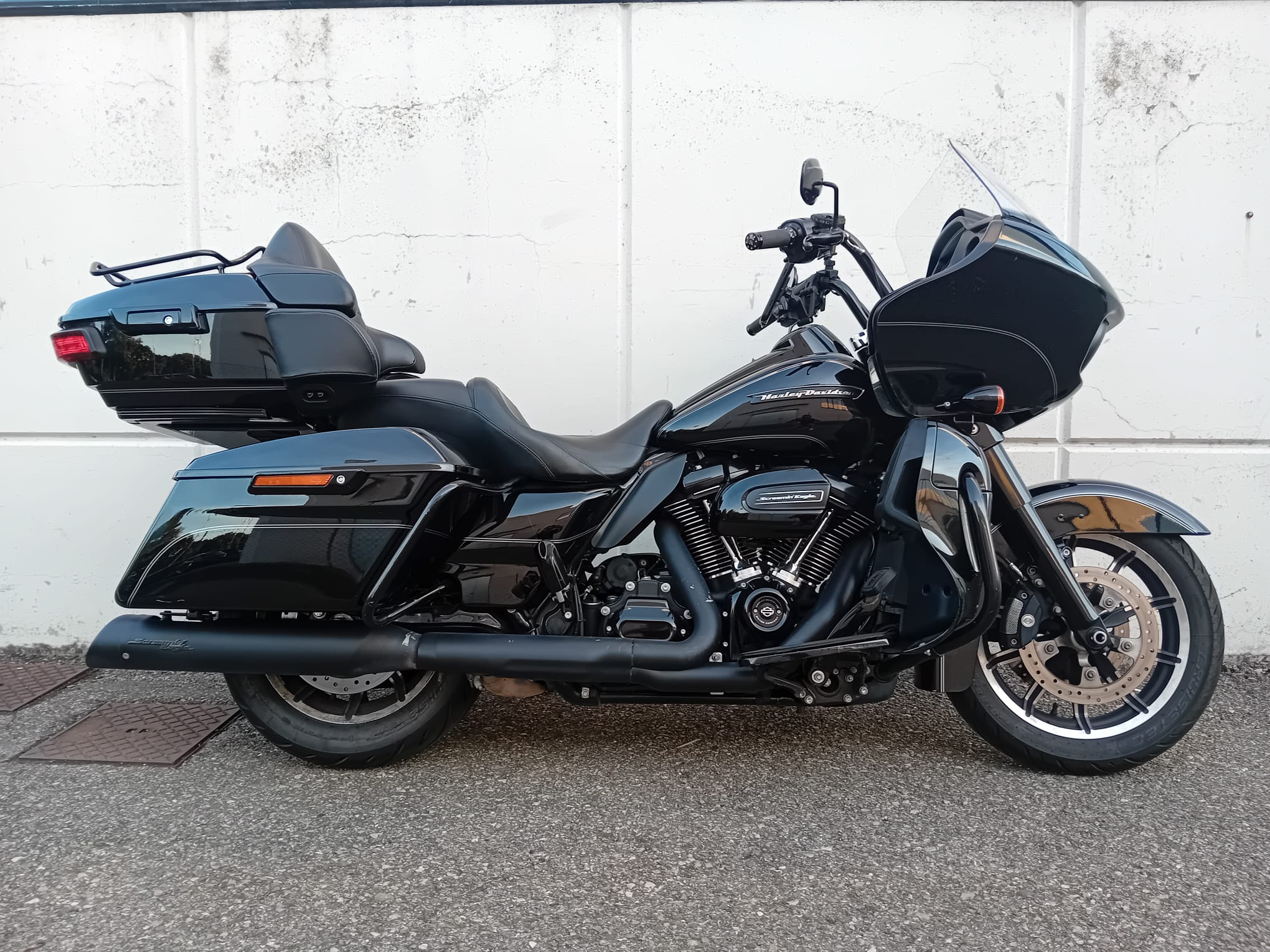 Harley Davidson Road Glide Ultra  